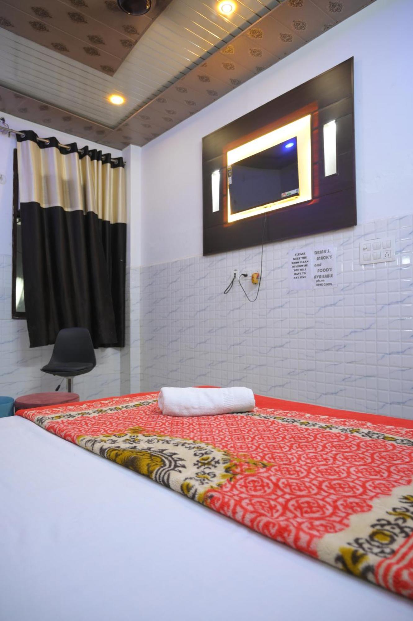 Hotel Starlight 메루트 외부 사진