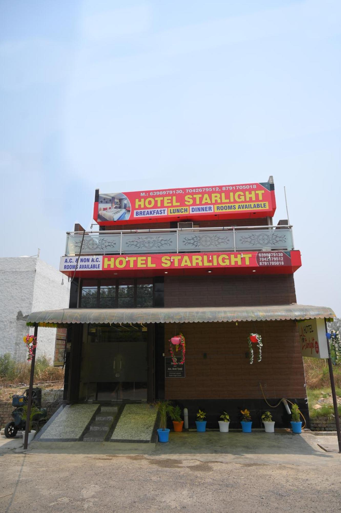 Hotel Starlight 메루트 외부 사진
